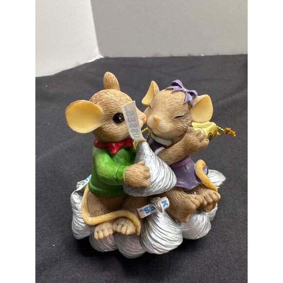 The Bradford Exchange 2011 Charming Tails Hersheys Kiss Ornament The More Kisses - Picture 1 of 7